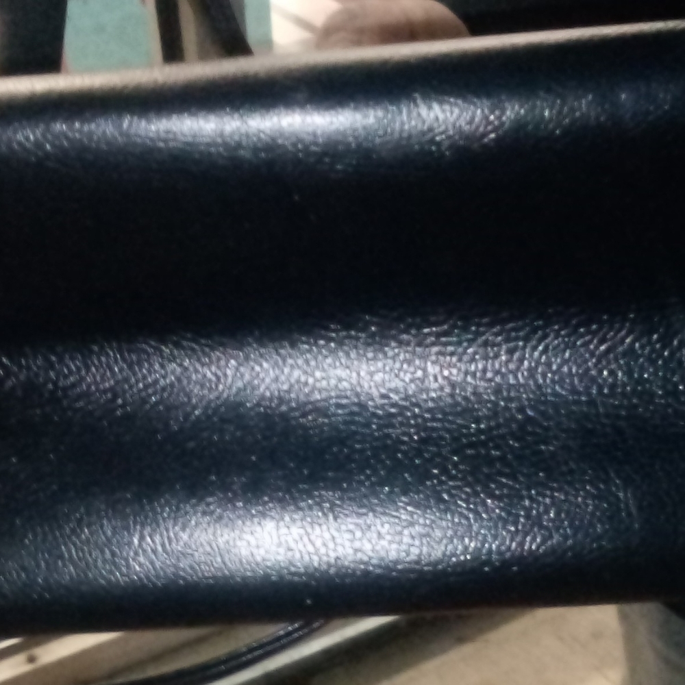 Purse - Picture 4 of 5